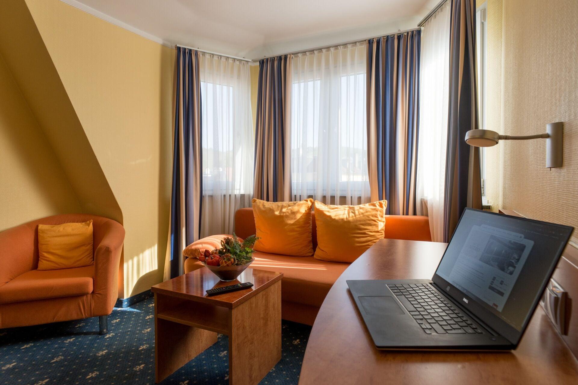 Aparthotel Astro - Nichtraucherhotel Штутгарт Экстерьер фото